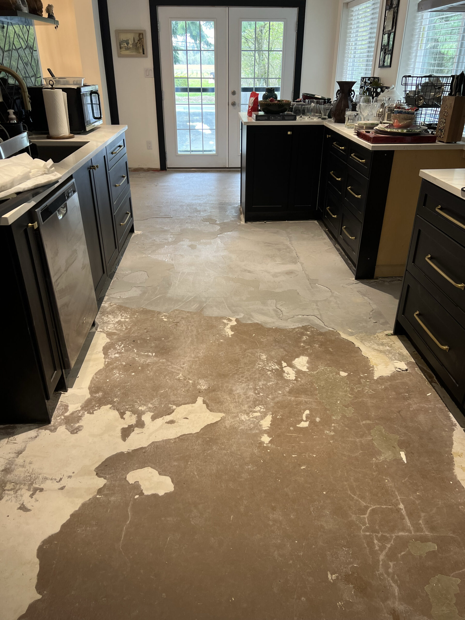 Floor Removal & Disposal in Vancouver